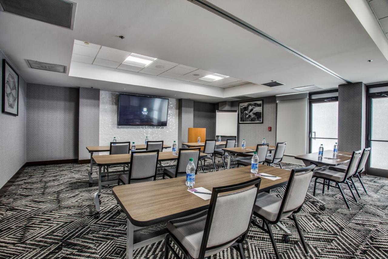 Hyatt Place Fort Worth / Cityview Exterior photo